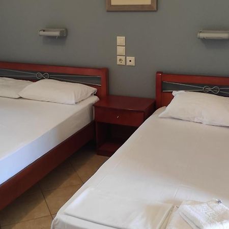 קריופיגי Kiparissis Apartments מראה חיצוני תמונה