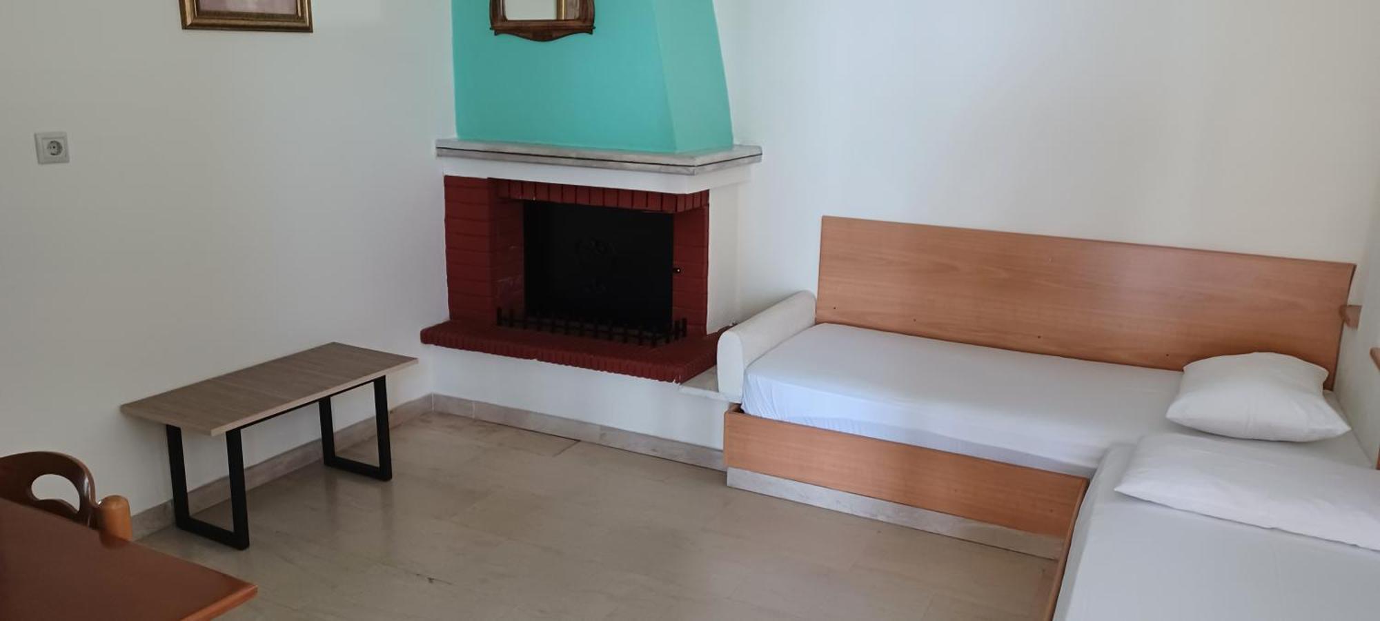 קריופיגי Kiparissis Apartments מראה חיצוני תמונה